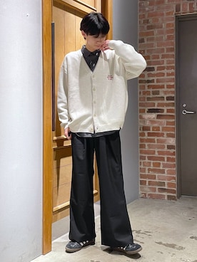 「RAGEBLUE（レイジブルー）のアイテム（カーディガン/ボレロ）」を使った、りょーやさん（メンズ・180cm）の冬コーディネート