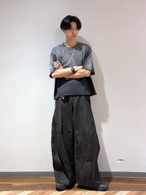 「RAGEBLUE(レイジブルー)のPigment Design Cropped T-Shirt/ピグメント加工クロップドTシャツ(Tシャツ/カットソー)」を使った、りょーやさん(メンズ・180cm)の春コーディネート