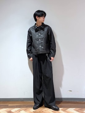 「RAGEBLUE（レイジブルー）のEYELET BELT TR STRAIGHT WIDE SLACKS / アイレットベルト付き/TRワイドスラックス（スラックス、ブラック系）」を使った、りょーやさん（メンズ・180cm）の秋コーディネート