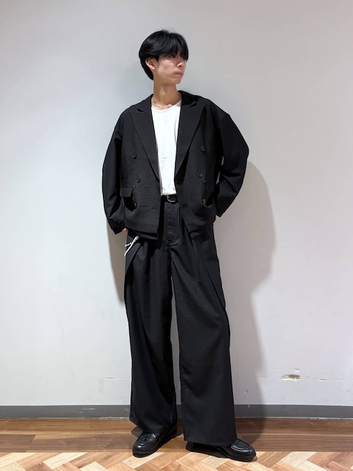 「RAGEBLUE(レイジブルー)のINVERTED PLEATS WIDE SLACKS/インバーテッドプリーツワイドスラックス(スラックス)」を使った、りょーやさん(メンズ・180cm)の秋コーディネート