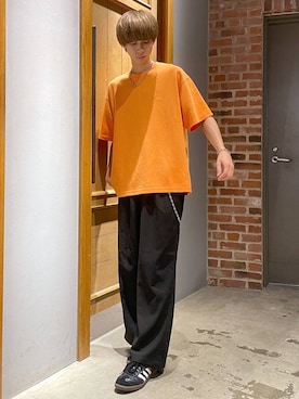 「アイテム（Tシャツ/カットソー、オレンジ系）」を使った、りょーやさん（メンズ・180cm・20代）の春コーディネート