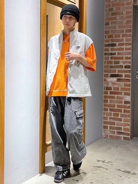 「アイテム（Tシャツ/カットソー、オレンジ系）」を使った、りょーやさん（メンズ・180cm・20代）の春コーディネート