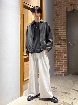 「アイテム（スウェットパンツ）」を使った、りょーやさん（メンズ・180cm）の秋コーディネート