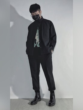 「black」｜「アイテム（腕時計）」を使った、Liamさん（メンズ・178cm）の冬コーディネート