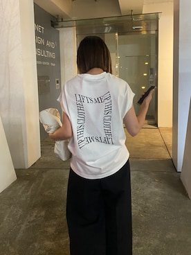 「バックロゴ」｜「アイテム（パンツ）」を使った、kuriさん（レディース・162cm）の春コーディネート