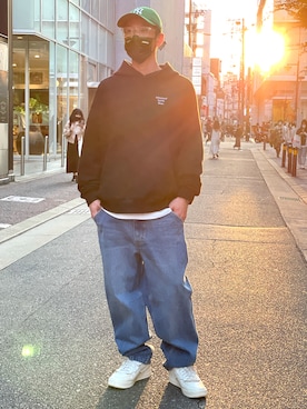 「WHITELAND（ホワイトランド）のアイテム（デニムパンツ）」を使った、Y.Mさん（メンズ・175cm）の秋コーディネート