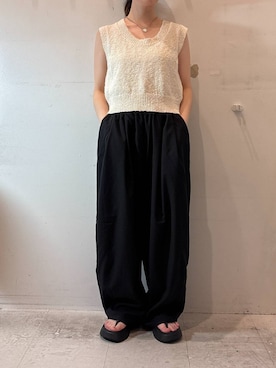 スラブバックボタンベスト 324441を使った人気ファッション