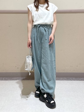 「アイテム（スラックス）」を使った、ゆゆはさん（レディース・153cm・10代）の春コーディネート