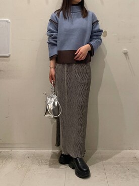 リバーシブルハイネックニットLS 247766を使った人気ファッション