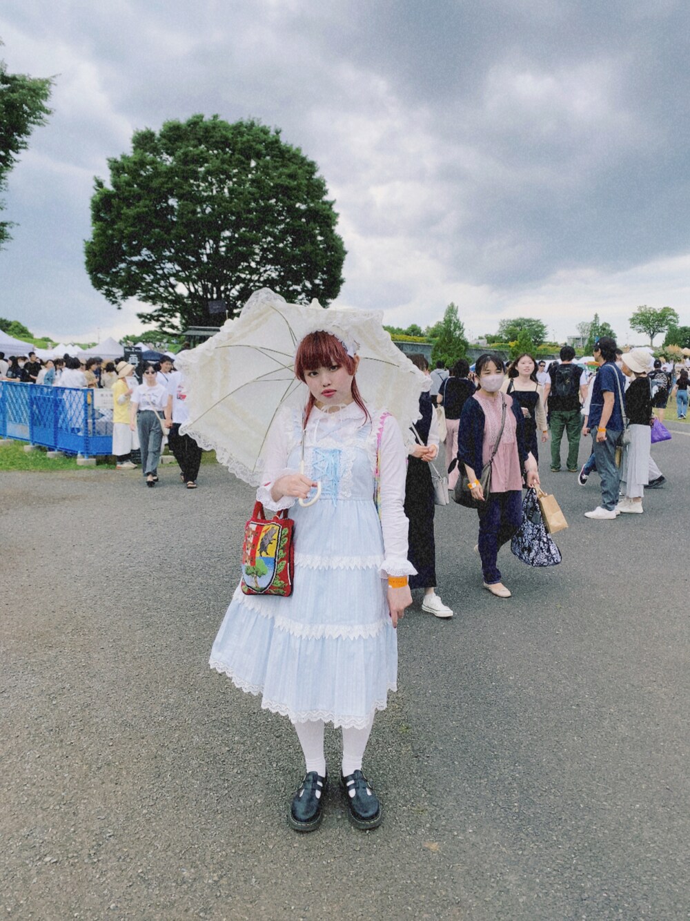 「このスタイルがお気に入り、ロリィタ」｜「BABY,THE STARS SHINE BRIGHTのアイテム（ジャンパースカート、ブルー系）」を使った、aioiaooiさん（レディース・153cm）の夏コーディネートの1枚目の写真