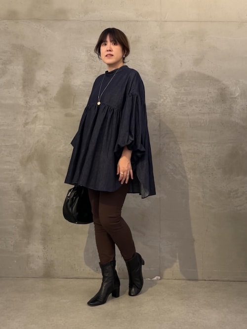 【値下げ交渉歓迎】 ビアズリー BEARDSLEY デニムギャザーシャツ デニムギャザーブラウス（シャツ/ブラウス）｜BEARDSLEY（ビアズリー