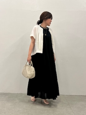 「BEARDSLEY（ビアズリー）の《完売カラー追加検討中》ラウンドミニボストンバック（ボストンバッグ、グレー系）」を使った、sudohさん（レディース・160cm）の春コーディネート