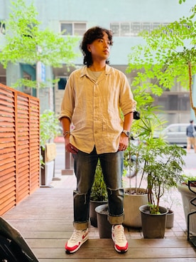 「SYNDRO（シンドロ）のアイテム」を使った、Ú-Sêng Tânさん（メンズ・167cm）の春コーディネート