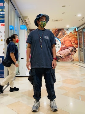 「SYNDRO（シンドロ）のアイテム（帽子）」を使った、Ú-Sêng Tânさん（メンズ・167cm）の秋コーディネート