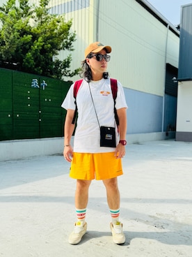 「Tough Traveler（タフトラベラー）のアイテム」を使った、Ú-Sêng Tânさん（メンズ・167cm）の夏コーディネート