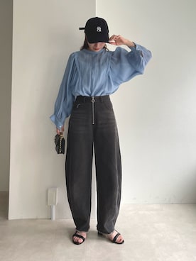 「fredy emue（フレディエミュ）のカーブデニムパンツ（デニムパンツ）」を使った、MIURAさん（レディース・158cm）の春コーディネート