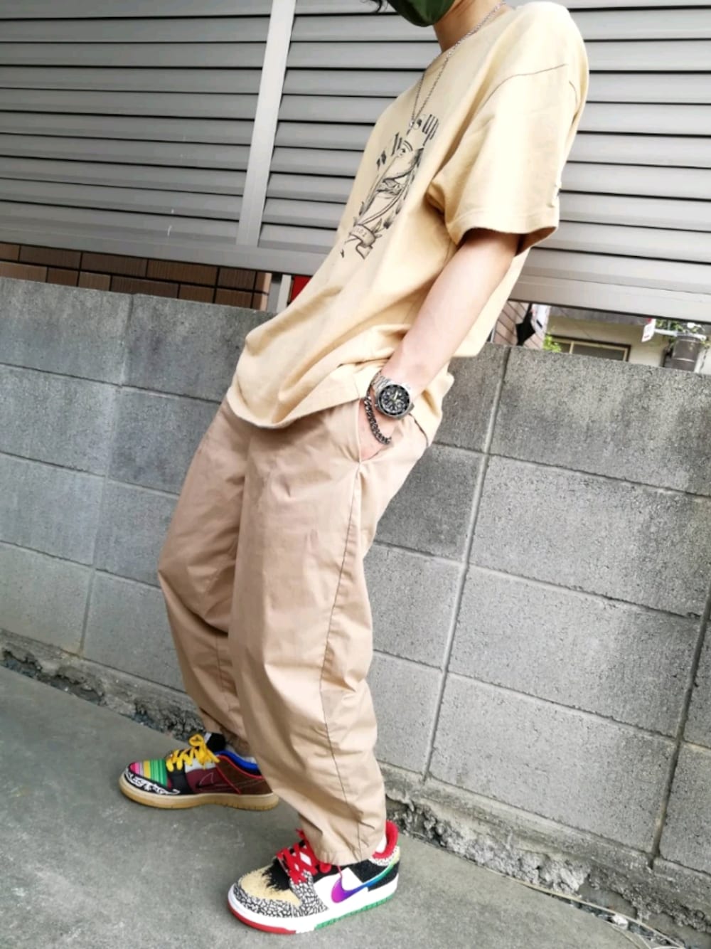 「夏コーデ、休日コーデ、ワントーンコーデ、バルーンパンツ、Tシャツ、dunk、オーバーサイズ、SNKRS、スケータースタイル、ダンク」｜「NIKEのアイテム（スニーカー、その他）」を使った、Null-Ponさん（メンズ・164cm）の夏コーディネートの1枚目の写真