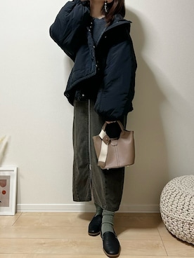 「Clarks（クラークス）のアイテム（シューズ）」を使った、だぶるさん（レディース・160cm）の秋コーディネート