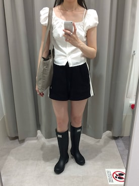 「アイテム（レインシューズ）」を使った、𝙝𝙖𝙧𝙪𝙠𝙖さん（レディース・169cm）の夏コーディネート
