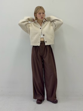 「KBF（ケイビーエフ）のアイテム（トップス）」を使った、serikaさん（レディース・153cm）の秋コーディネート