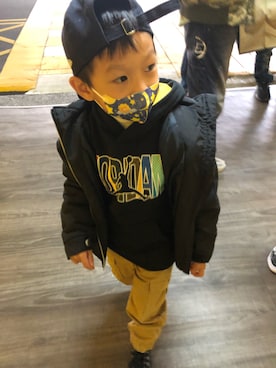 「'47（フォーティーセブン）のアイテム（キャップ、ブラック系）」を使った、⭐️Mimi&TiTi⭐️蜜踢姐弟⭐️さん（キッズ）の冬コーディネート