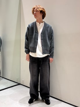「アイテム（カーディガン/ボレロ）」を使った、ないきさん（メンズ・182cm）の秋コーディネート