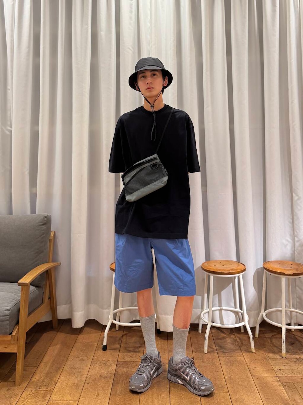 「urbanresearchdoors、Patagonia、NIKE、スニーカーコーデ、アーバンリサーチドアーズ、newarrival、doors、EKAL、hanes、snowpeak、最旬スニーカーコーデ、初夏のお出掛けコーデ、暮らしを楽しむ」｜「EKALの『撥水/UVカット/UR TECH』ナイロンタッサーショーツ（その他パンツ、ブルー系）」を使った、Imuさん（メンズ・177cm）の春コーディネートの1枚目の写真