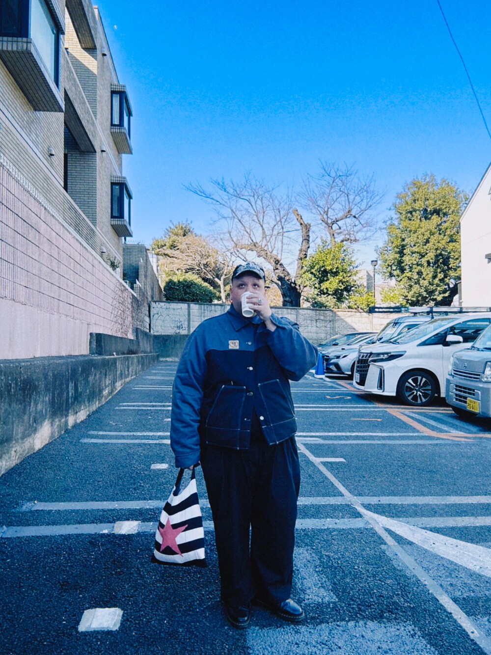 「knt365、まゆげない、ワークジャケット、ワークウェア」｜「DIESELのアイテム（キャップ、ブラック系）」を使った、andydorameさん（メンズ・168cm）の冬コーディネートの1枚目の写真