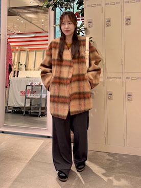 「アイテム（ノーカラージャケット）」を使った、satsukiさん（レディース・157cm）の秋コーディネート