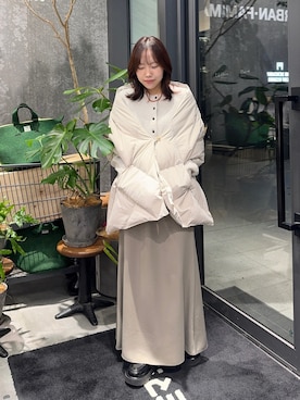 「アイテム（スカート、ベージュ系）」を使った、satsukiさん（レディース・157cm）の冬コーディネート