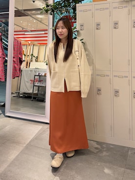「アイテム（スカート、オレンジ系）」を使った、satsukiさん（レディース・157cm）の秋コーディネート