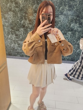 「GRL（グレイル）のアイテム（Tシャツ/カットソー）」を使った、namiさん（レディース・162cm）の秋コーディネート