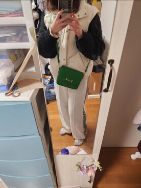 「Honeys（ハニーズ）のアイテム（ベスト）」を使った、namiさん（レディース・161cm）の春コーディネート