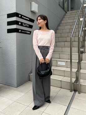 「CAPRICIEUX LE'MAGE（カプリシューレマージュ）のロールハンドルバッグ（ショルダーバッグ、ブラック系）」を使った、misaki_lemageさん（レディース・158cm）の冬コーディネート