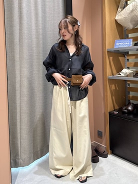 「LOWRYS FARM（ローリーズファーム）のシアーシャツＬＳ  605853（シャツ/ブラウス、グレー系）」を使った、hinaさん（レディース・156cm）の夏コーディネート