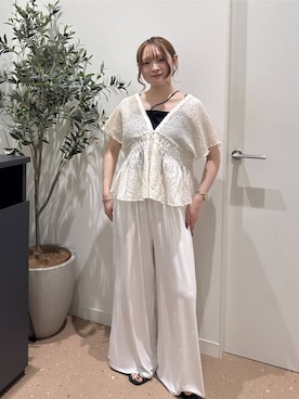 「LOWRYS FARM（ローリーズファーム）のカットギャザーイージーパンツ 637565（その他パンツ、ホワイト系）」を使った、hinaさん（レディース・156cm）の夏コーディネート