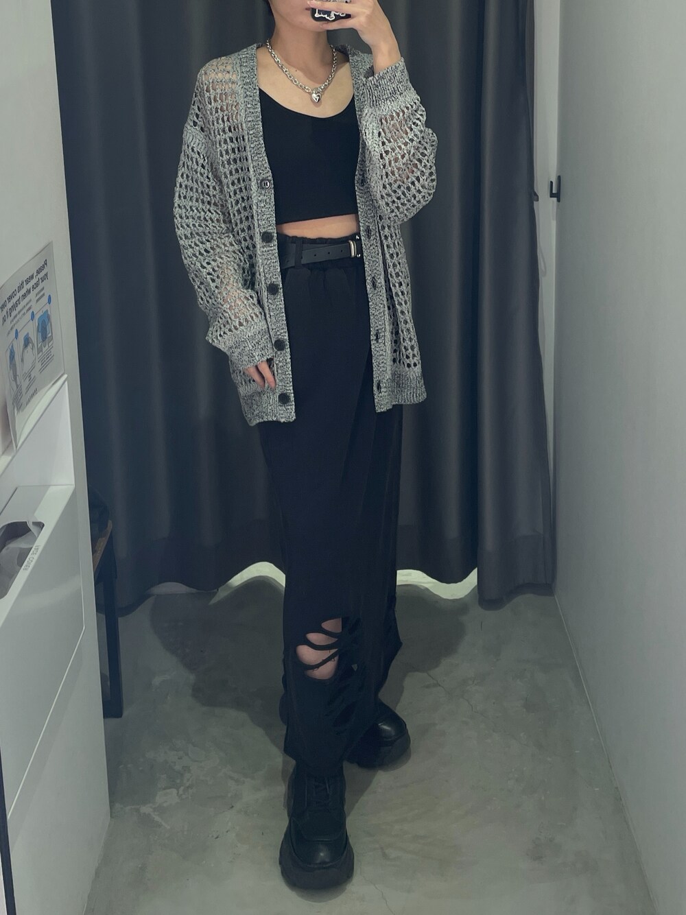 「PAGEBOYのカップツキFITキャミ（キャミソール、ブラック系）」を使った、Ruuさん（骨格ナチュラル・レディース・158cm）の春コーディネートの1枚目の写真