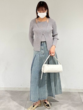 「SMELLY（スメリー）のアイテム（アクセサリー）」を使った、manoyana1020さん（レディース・165cm）の冬コーディネート