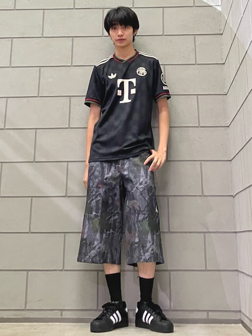 【新品】アディダスオリジナルズ　adidas　ハーフパンツ　ショーツ　CAMO adidas Originals アディダス ハーフパンツ メンズ カモ