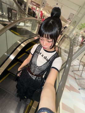 「アイテム（腕時計）」を使った、小森リオさん（レディース・164cm）の夏コーディネート
