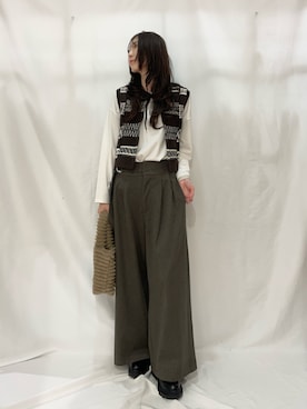 「アイテム（ベスト）」を使った、aoiさん（レディース・162cm）の冬コーディネート