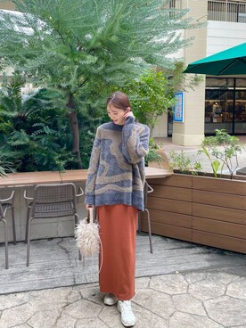 「ITEMS URBANRESEARCH（アイテムズ アーバンリサーチ）のリブロングスカート（スカート）」を使った、aoiさん（レディース・161cm）の秋コーディネート