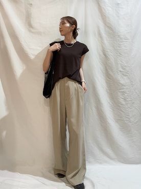 「ITEMS URBANRESEARCH（アイテムズ アーバンリサーチ）の『イージーケア/接触冷感/UVカット』SMOOTH LINEN TOUCH ワイドパンツ（その他パンツ、ベージュ系）」を使った、aoiさん（レディース・162cm）の夏コーディネート