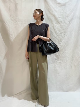 「SENSE OF PLACE by URBAN RESEARCH（センスオブプレイスバイアーバンリサーチ）の『洗濯可』ペプラムジップセーター（ニット/セーター、グレー系）」を使った、aoiさん（レディース・162cm）の夏コーディネート