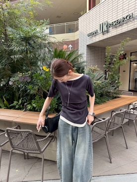 「ITEMS URBANRESEARCH（アイテムズ アーバンリサーチ）のデニムコクーンパンツ（デニムパンツ、ブルー系）」を使った、aoiさん（レディース・162cm）の春コーディネート