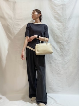 「SENSE OF PLACE by URBAN RESEARCH（センスオブプレイスバイアーバンリサーチ）の『洗濯可』レイヤードアシメセーター（ニット/セーター、グレー系）」を使った、aoiさん（レディース・162cm）の春コーディネート