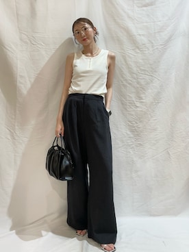 「ITEMS URBANRESEARCH（アイテムズ アーバンリサーチ）の『イージーケア/接触冷感/UVカット』SMOOTH LINEN TOUCH ワイドパンツ（その他パンツ、グレー系）」を使った、aoiさん（レディース・162cm）の夏コーディネート