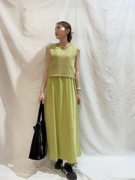 「ITEMS URBANRESEARCH（アイテムズ アーバンリサーチ）のニットベストセットノースリーブワンピース（ワンピース、イエロー系）」を使った、aoiさん（レディース・162cm）の夏コーディネート
