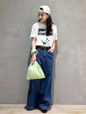 「アイテム（デニムパンツ）」を使った、AKARIさん（レディース・157cm・30代）の夏コーディネート