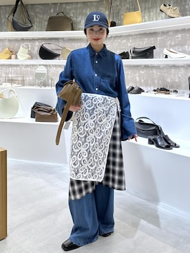 「ADAM ET ROPE'（アダムエロペ）のアイテム」を使った、AKARIさん（レディース・157cm）の春コーディネート